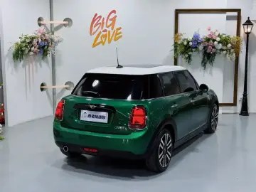 2021 Mini MINI с пробегом 16 200 км
