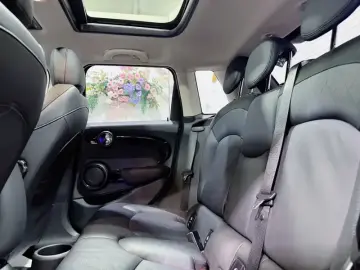 2021 Mini Electric MINI COOPER с пробегом 16 200 км