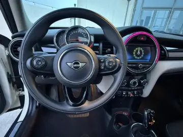 2019 Mini Electric MINI COOPER с пробегом 51 000 км