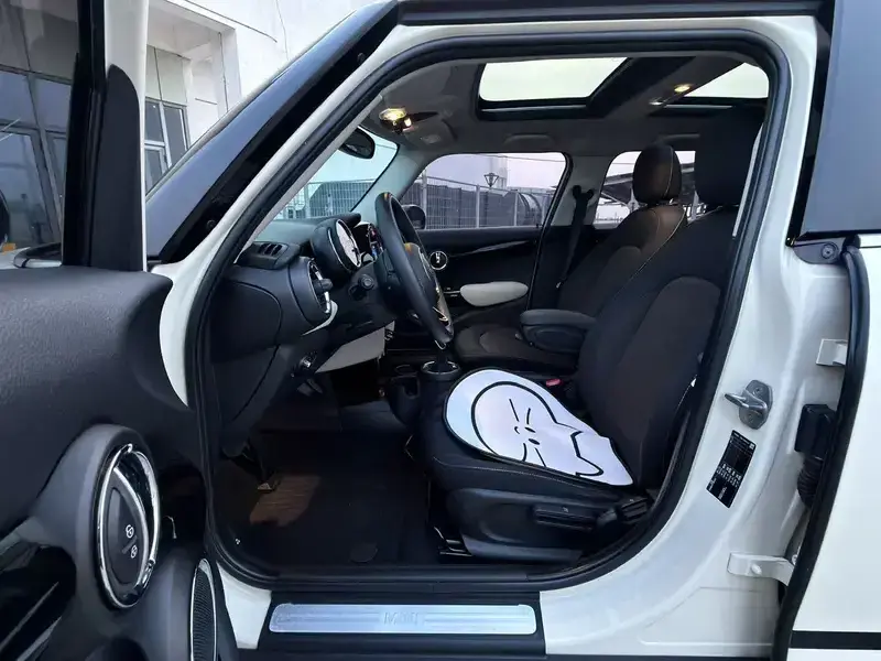 2019 Mini Electric MINI COOPER с пробегом 51 000 км