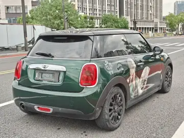2016 Mini MINI с пробегом 118 000 км