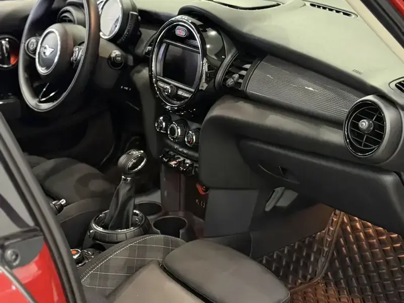 2016 Mini New Energy (Imported) с пробегом 74 000 км
