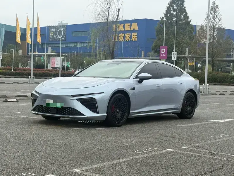 2022 Hozon Nezha S с пробегом 65 000 км