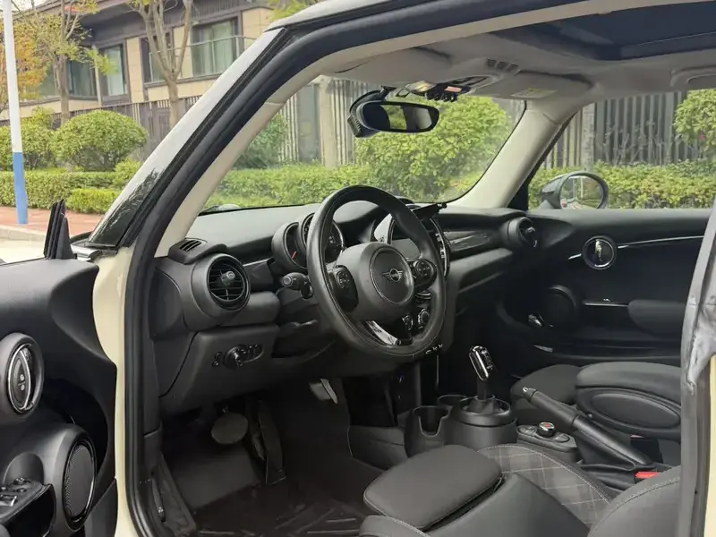 2018 Mini New Energy (Imported) с пробегом 80 000 км