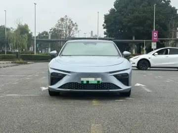 2022 Hozon Nezha S с пробегом 65 000 км