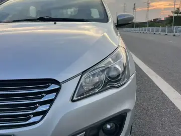 2015 Suzuki Alivio с пробегом 100 000 км