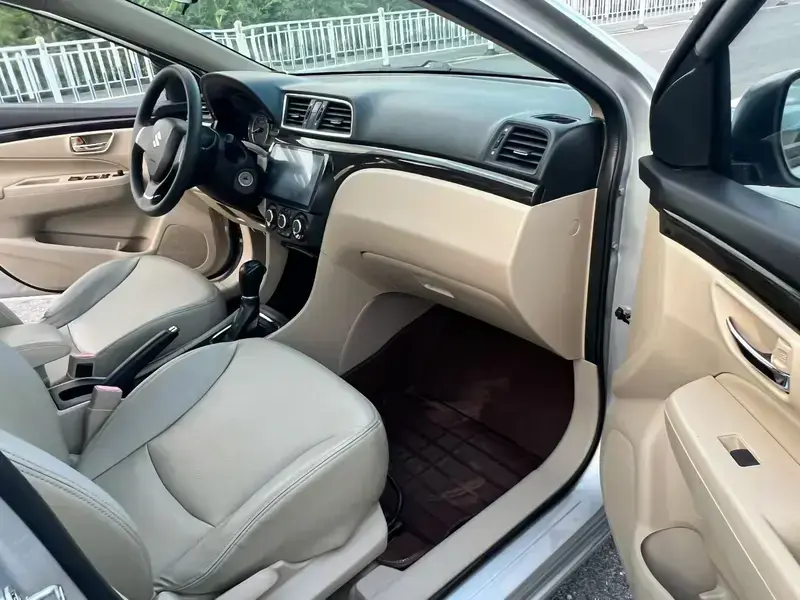 2015 Suzuki Alivio с пробегом 100 000 км
