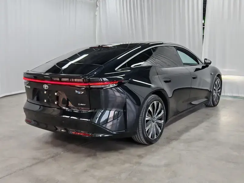 2026 Ora Toyota bz7 с пробегом 6 000 км