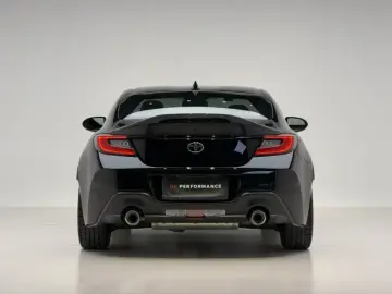 2022 Toyota 86 с пробегом 8 600 км