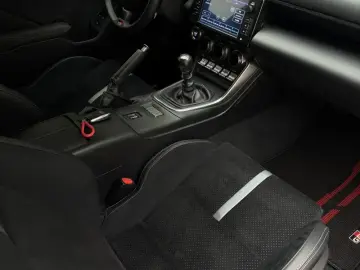2022 Toyota 86 с пробегом 8 600 км