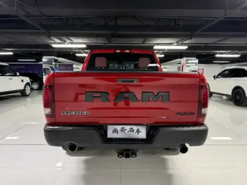 2016 Ram RAM Trucks с пробегом 130 000 км