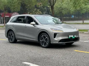 2025 Stelato SUV с пробегом 5 500 км