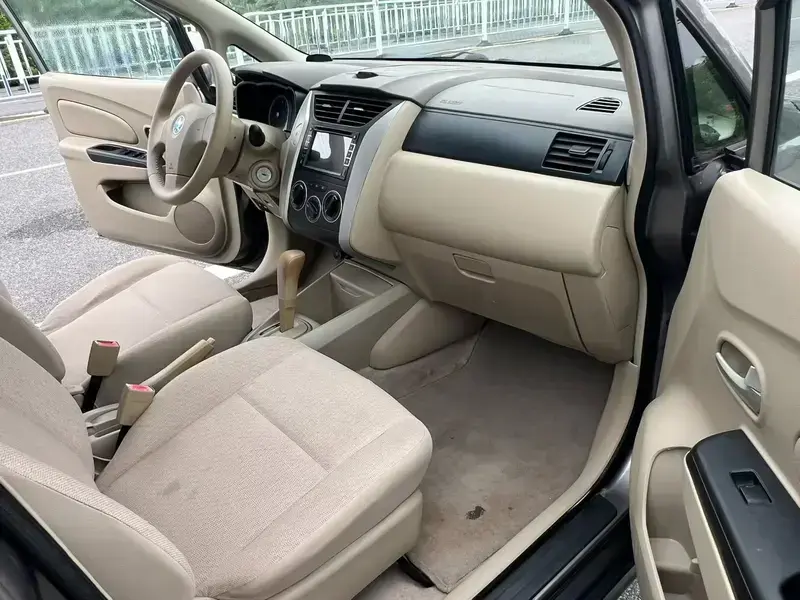 2013 Nissan D50 с пробегом 100 000 км