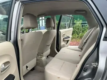 2013 Nissan D50 с пробегом 100 000 км