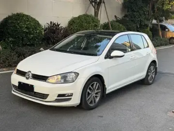 Volkswagen Golf Electric