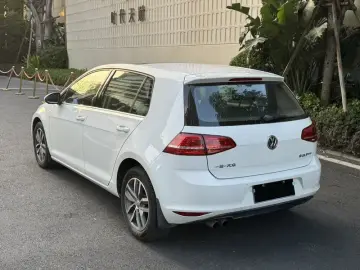 2016 Volkswagen Golf Electric с пробегом 70 000 км