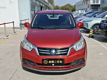 2015 Nissan R50 с пробегом 75 000 км