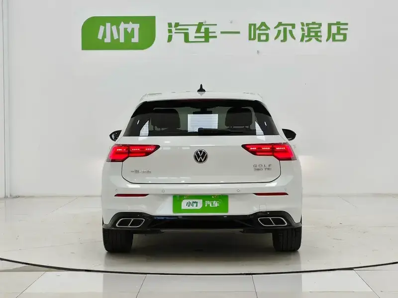 2023 Volkswagen Golf Electric с пробегом 12 000 км