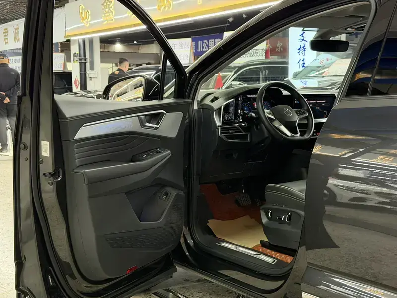 2022 Volkswagen YUZHONG 07 с пробегом 55 000 км