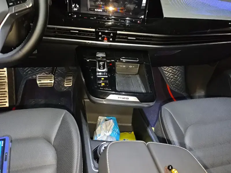 2024 Volkswagen YUZHONG 07 с пробегом 25 800 км