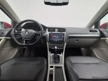 2015 Volkswagen Golf Electric с пробегом 60 100 км