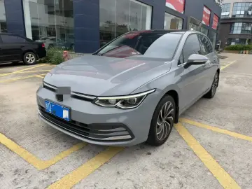 Volkswagen Golf Electric