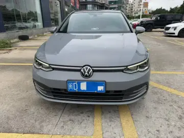 2021 Volkswagen Golf Electric с пробегом 40 000 км