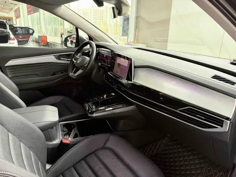 2023 Volkswagen YUZHONG 07 с пробегом 38 000 км