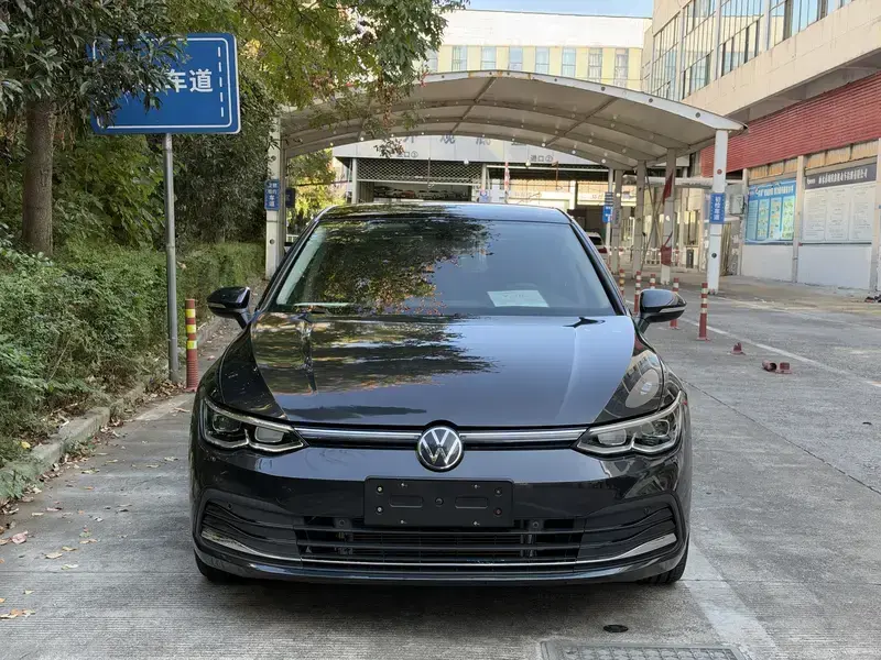 2021 Volkswagen Golf Electric с пробегом 59 000 км