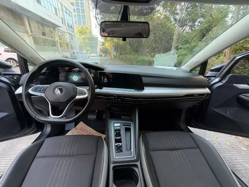 2021 Volkswagen Golf Electric с пробегом 59 000 км