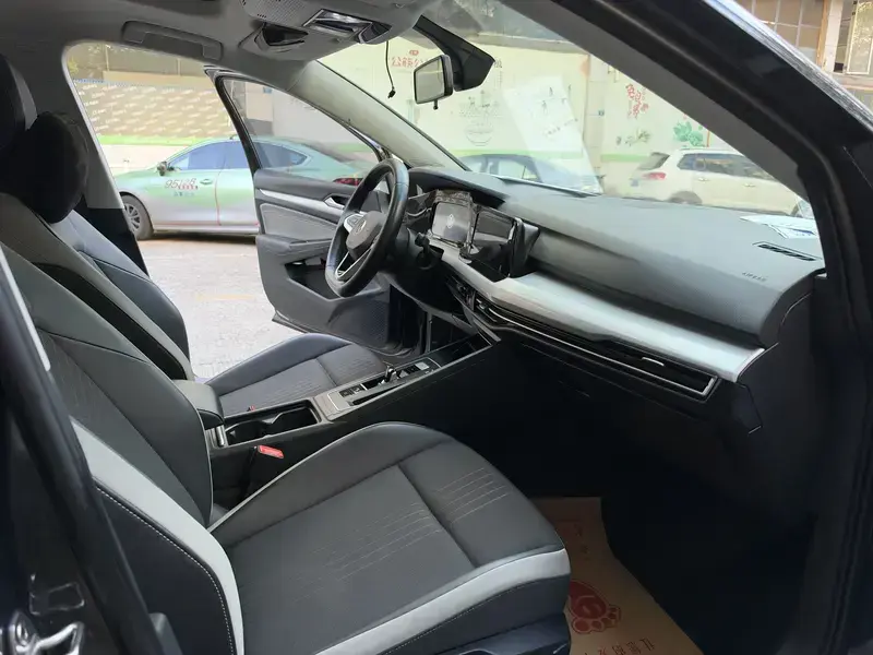 2021 Volkswagen Golf Electric с пробегом 59 000 км