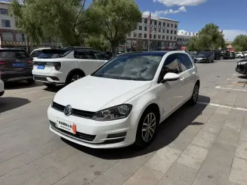 Volkswagen Golf Electric