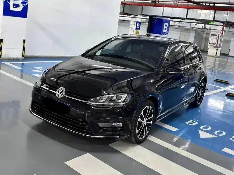 2016 Volkswagen Golf Electric с пробегом 45 000 км