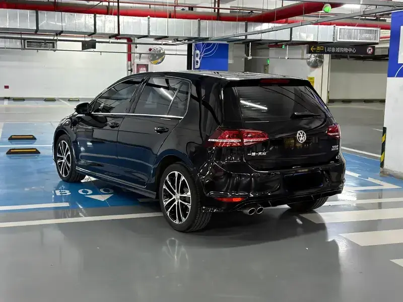 2016 Volkswagen Golf Electric с пробегом 45 000 км