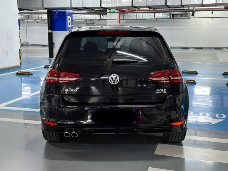2016 Volkswagen Golf Electric с пробегом 45 000 км