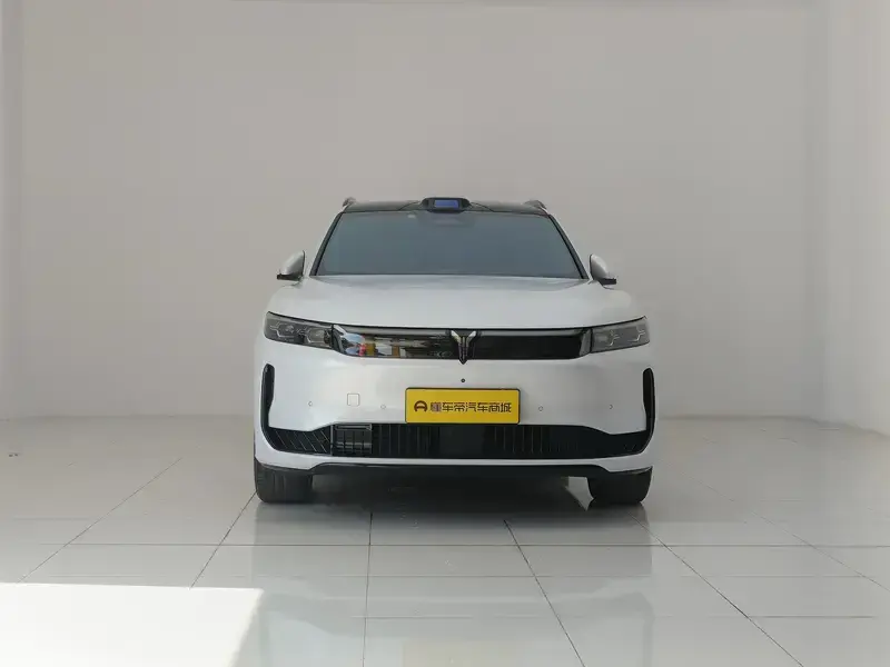 2025 Voyah FE с пробегом 38 700 км