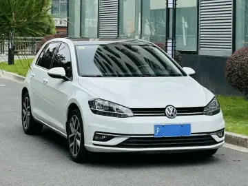 2018 Volkswagen Golf Electric с пробегом 41 000 км
