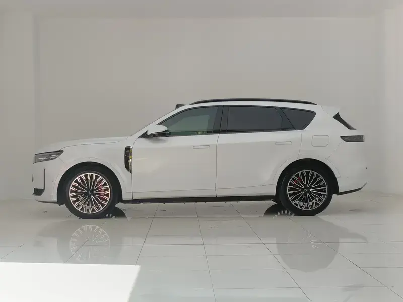 2025 Voyah FE с пробегом 38 700 км