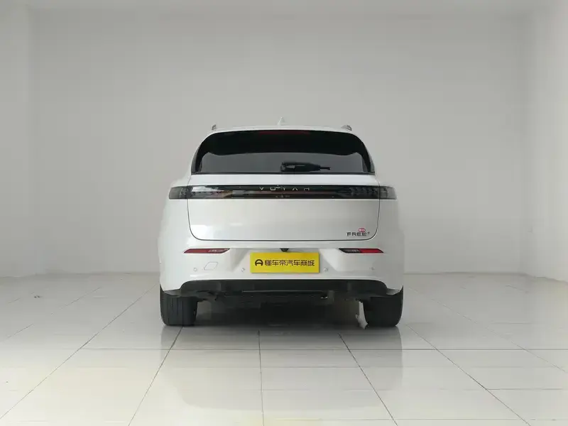 2025 Voyah FE с пробегом 38 700 км
