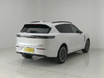 2025 Voyah FE с пробегом 38 700 км