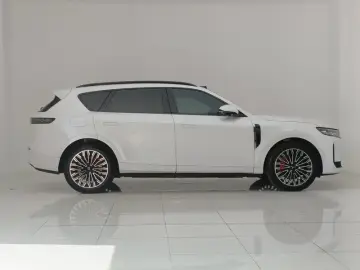 2025 Voyah FE с пробегом 38 700 км