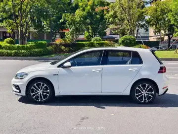 2020 Volkswagen Golf Electric с пробегом 112 000 км