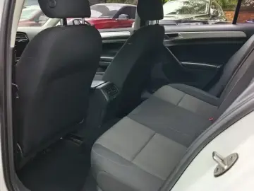 2018 Volkswagen Golf Electric с пробегом 80 000 км