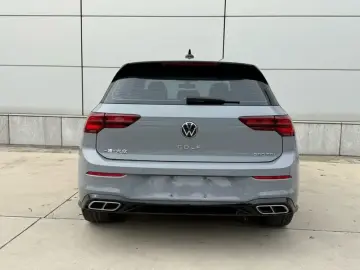 2023 Volkswagen Golf Electric с пробегом 48 000 км