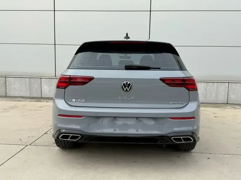 2023 Volkswagen Golf Electric с пробегом 48 000 км