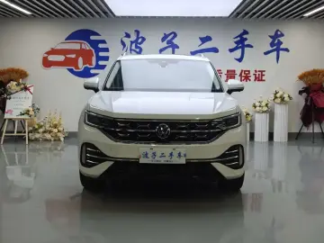 2023 Volkswagen Tanyue L PHEV с пробегом 42 000 км