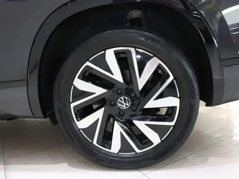 2024 Volkswagen Tanyue L PHEV с пробегом 66 000 км