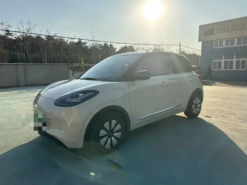 2025 Wuling Wuling Bingo с пробегом 13 000 км