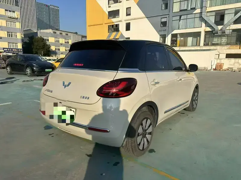 2025 Wuling Wuling Bingo с пробегом 13 000 км