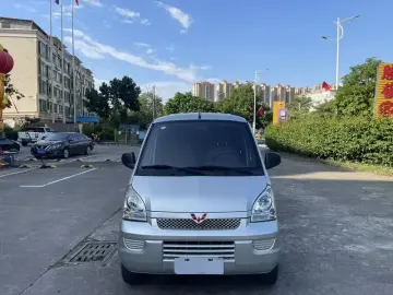 2021 Wuling Wuling Rongguang с пробегом 12 000 км